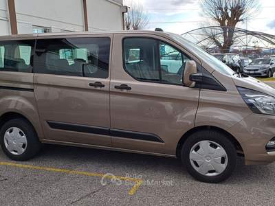 Ford Transit Custom 320 2.0 EcoBlue Hybrid 130 PL Combi Trend ( NO VINCOLO FINANZIARIO ) Oro usata Veggiano
