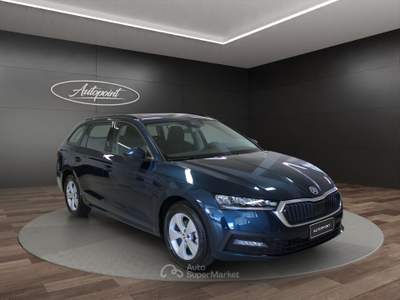 Skoda Octavia Octavia 2.0 TDI EVO SCR DSG Wagon Executive Blu/Azzurro usata Venezia