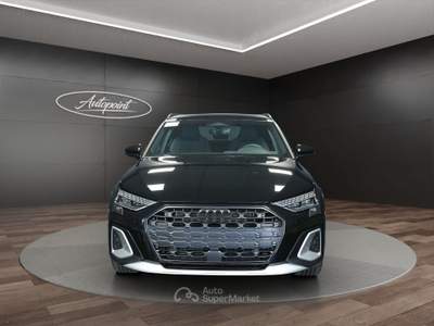 Audi A3 A3 allstreet TDI 110 kW S tronic Identity Contrast Nero usata Venezia