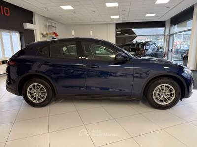 Alfa Romeo Stelvio Stelvio 2020 2.2 t Business rwd 160cv auto Blu/Azzurro usata Foligno