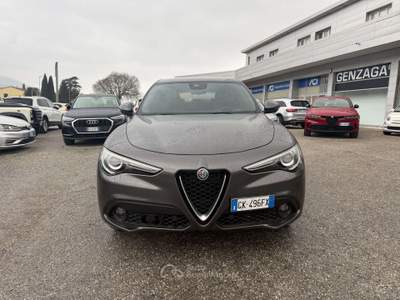 Alfa Romeo Stelvio Stelvio 2020 2.2 t Ti Q4 210cv auto Argento usata Foligno