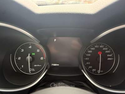 Alfa Romeo Stelvio Stelvio 2020 2.2 t Ti Q4 210cv auto Argento usata Foligno