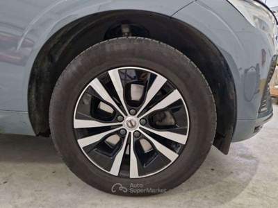 Volvo XC60 XC60 II 2022 2.0 b4 Momentum Pro awd auto usata Foligno