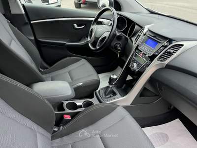 Hyundai i30 i30 SW  COMFORT 1.6 crdi 110cv Bianco usata Buja