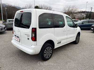 Peugeot Partner Partner  Tepee 1.6 bluehdi 4x4 100cv Bianco usata Buja