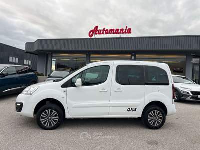 Peugeot Partner Partner  Tepee 1.6 bluehdi 4x4 100cv Bianco usata Buja