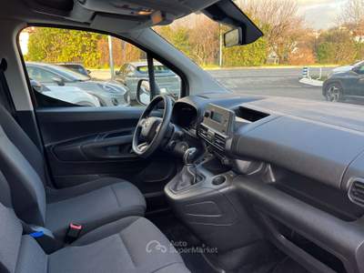 Toyota Proace MT L2 S  FURGONE Rosso usata Buja