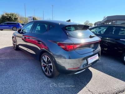 Seat Leon Leon IV  2.0 tdi FR 150cv dsg Grigio usata Buja