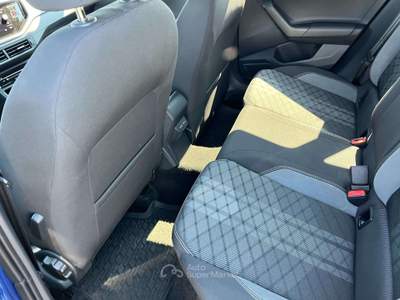 Volkswagen Taigo Taigo 1.0 tsi R-Line 110cv Blu/Azzurro usata Buja