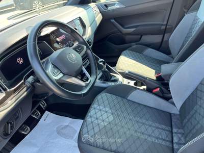 Volkswagen Taigo Taigo 1.0 tsi R-Line 110cv Blu/Azzurro usata Buja