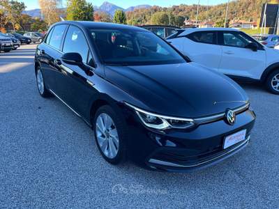 Volkswagen Golf Golf VIII  2.0 tdi Style 150cv dsg Nero usata Buja
