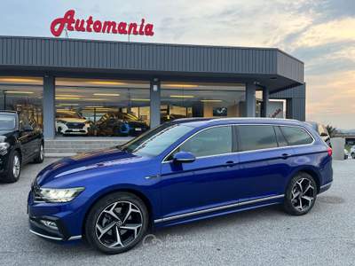Volkswagen Passat Passat Variant 2000 TDI EXECUTIVE 200cv dsg Blu/Azzurro usata Buja