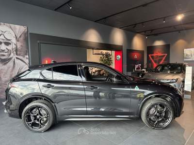 Alfa Romeo Stelvio 2.9 V6 520 CV Quadrifoglio AT8 Q4 Nero usata Milano