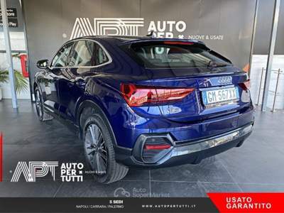 Audi Q3 Q3 Sportback 40 2.0 tdi Business Plus 200cv quattr Blu/Azzurro usata Carrara
