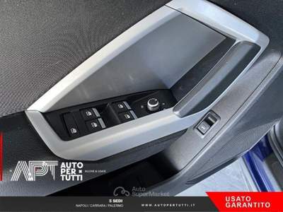 Audi Q3 Q3 Sportback 40 2.0 tdi Business Plus 200cv quattr Blu/Azzurro usata Carrara