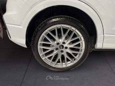 Audi Q2 I 2021 35 2.0 tdi S line edition s-tronic Bianco usata Torino