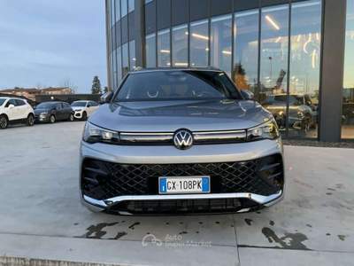 Volkswagen Tiguan 2.0 TDI 150 CV DSG R-Line Argento usata Pieve di Cento