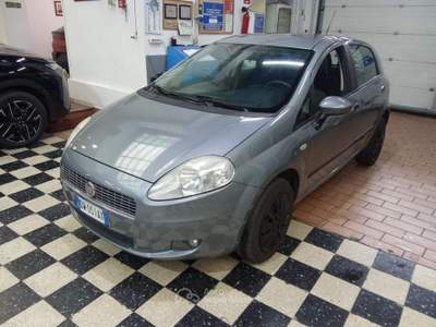 Fiat Grande Punto 1.4 5 porte Dynamic Natural Power Grigio usata Melegnano
