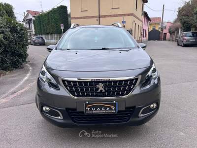 Peugeot 2008 Peugeot 2008 1.2 PureTech 82 Active #9549 Grigio usata Saronno