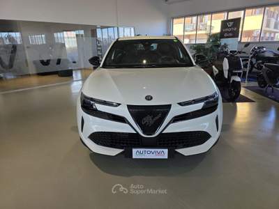 Alfa Romeo Junior 1.2 136 CV Hybrid eDCT6 Bianco usata Riva presso Chieri