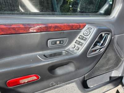Jeep Renegade Grand Cherokee 2.7 CRD cat Limited LX usata Roma