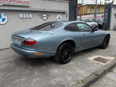 Jaguar XK XK8 4.0 COUPE Grigio usata Sant'Antimo