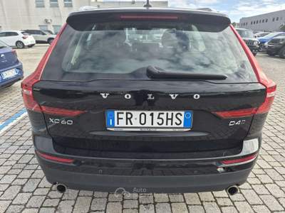 Volvo XC60 XC60 II 2018 2.0 d4 Business Plus awd geartronic Nero usata Pisa
