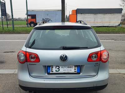 Volkswagen Passat /105CV Var. Comfortline Grigio usata Torino
