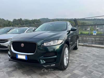 Jaguar F-Pace F-Pace 2.0d i4 Prestige awd 180cv auto my18 Verde usata Gaggiolo di Cantello