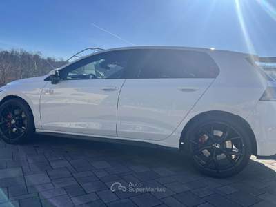 Volkswagen Golf Golf VIII 2024 2.0 tsi 265cv dsg Bianco usata Gaggiolo di Cantello