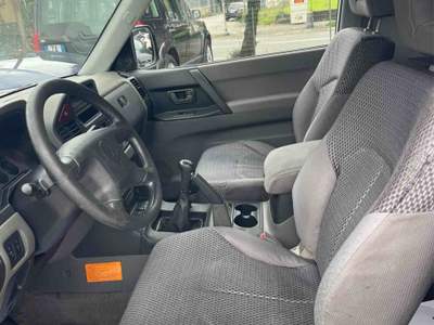 Mitsubishi Pajero - 2.5 TDI - SOLO 90 000 KM Argento usata Massa