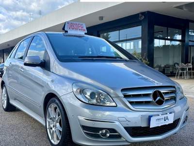 Mercedes-Benz Classe B UNICO PROPRIETARIO Argento usata Bari