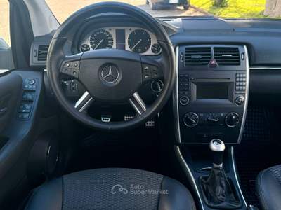Mercedes-Benz Classe B UNICO PROPRIETARIO Argento usata Bari