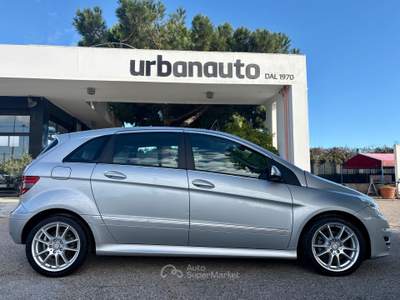 Mercedes-Benz Classe B UNICO PROPRIETARIO Argento usata Bari