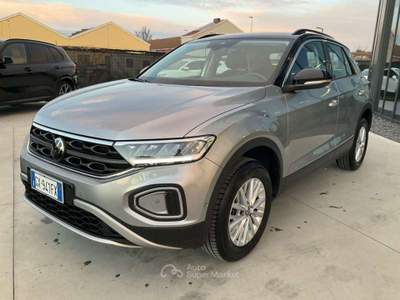 Volkswagen T-Roc 2.0 TDI SCR 150 CV DSG Life Argento usata Pieve di Cento