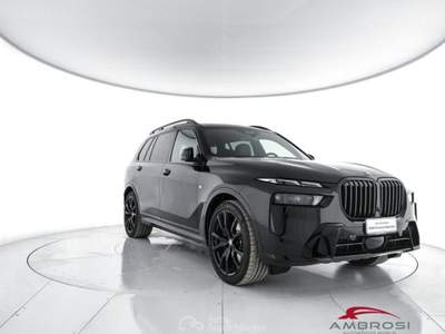 BMW X7 xDrive40d M Sport Pro Comfort Package Nero usata Corciano