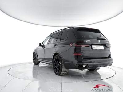 BMW X7 xDrive40d M Sport Pro Comfort Package Nero usata Corciano