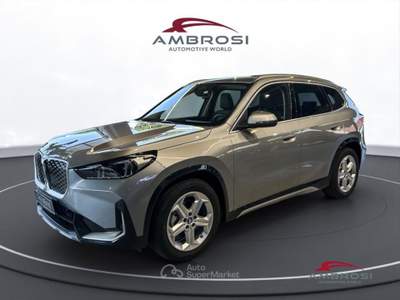 BMW iX1 eDrive20-Special Edition xLine Premium Package Argento usata Corciano