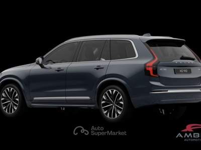 Volvo XC90 B5 AWD Mild hybrid Benzina Plus Bright 7 Sedili Blu/Azzurro usata Corciano