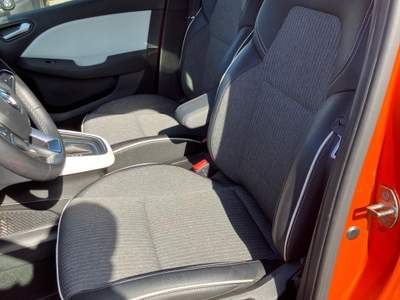 Renault Clio 1.6 145cv Full Hybrid Techno Arancione usata LIVORNO