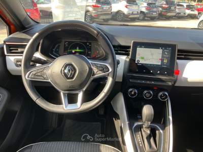 Renault Clio 1.6 145cv Full Hybrid Techno Arancione usata LIVORNO