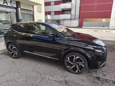 Nissan Qashqai 1.3 Tekna Plus Mhev 158cv Xtronic VARI COLORI KM0 Nero usata Meda