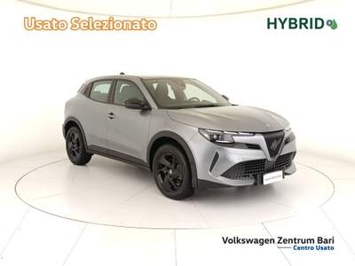 Alfa Romeo Junior 1.2 ibrida 145cv edct6 Grigio usata Bari