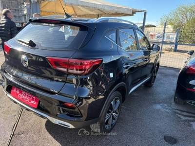 MG ZS 1.5 Luxury Nero usata Ercolano