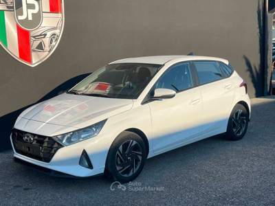 Hyundai i20 1.2 mpi Connectline Bianco usata Vedelago