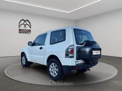 Mitsubishi Pajero 3.2 100th Auto Bianco usata Roma
