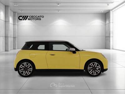 MINI Clubman All-Electric SE Classic Giallo usata Padova