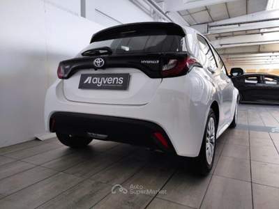 Toyota Yaris  - yaris 1.5 hybrid 5 porte business Bianco usata LEGNANO