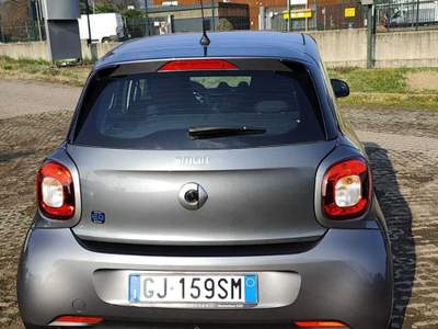 Smart ForFour SMART forfour EQ Racingrey Grigio usata montorfano