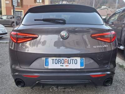 Alfa Romeo Stelvio 2.2 Turbodiesel 210 CV AT8 Q4 Veloce Grigio usata Varallo